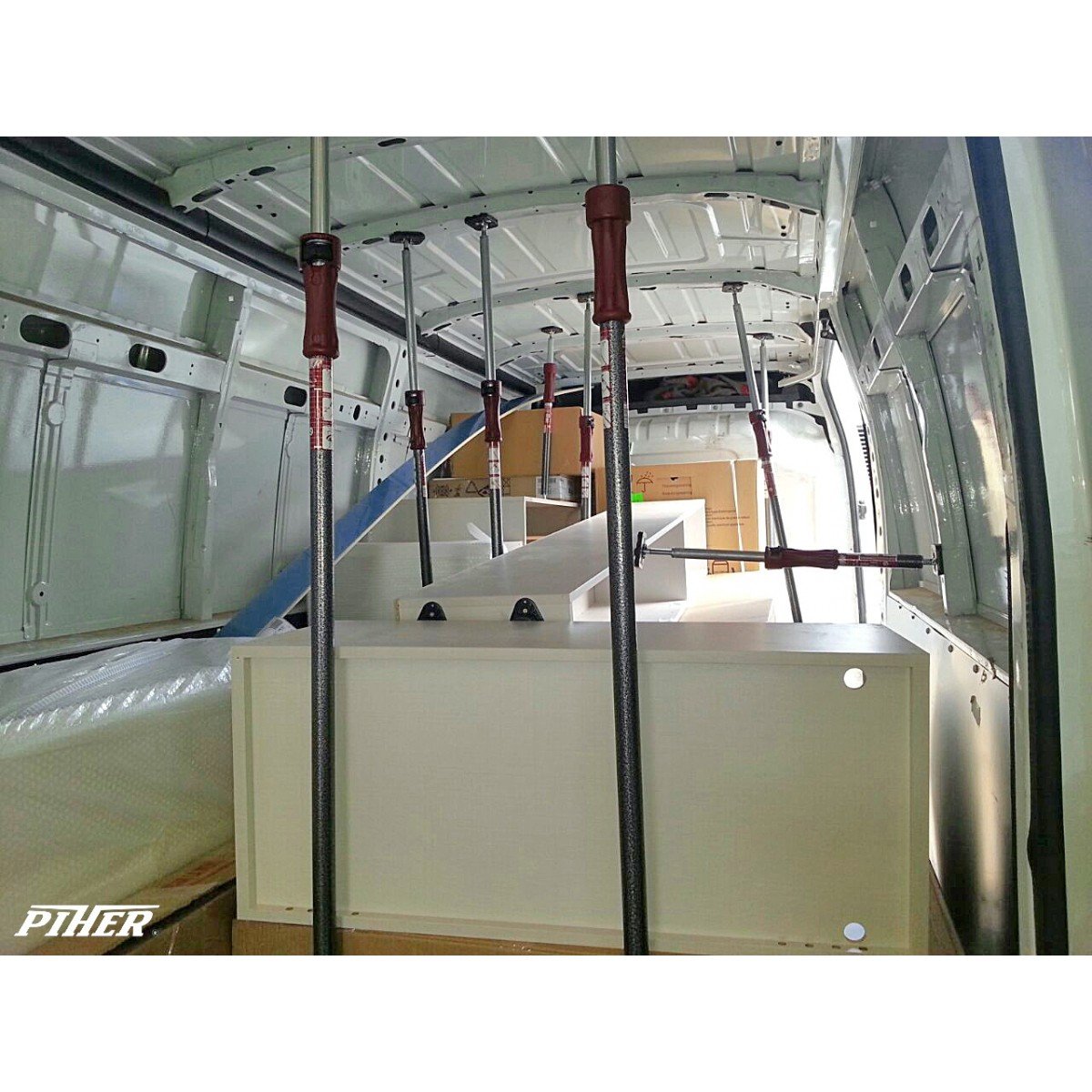 Piher I30011 Multi-prop P2 teleskopinė atrama 950 - 1700 mm