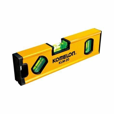 Komelon KLM-20 gulsčiukas magnetinis 200 mm