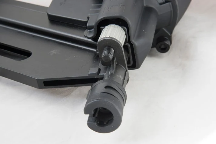 4Pro FN34100 pneumatinė juostinė viniakalė 50-100 mm 34 laipsnių - Image 2