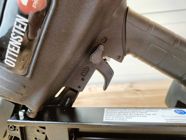 4Pro FN34100 pneumatinė juostinė viniakalė 50-100 mm 34 laipsnių - Image 4